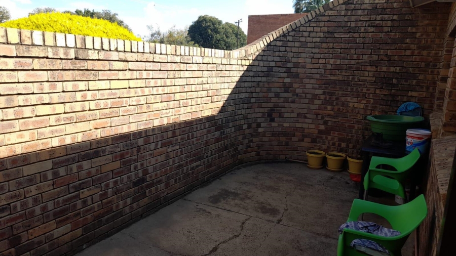 7 Bedroom Property for Sale in Bloemhof North West